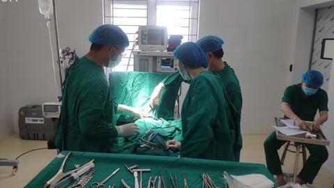 Phẫu thuật kết hợp xương gãy bằng dụng cụ cho bệnh nhi gãy xương đòn  tại Trung tâm Y tế huyện Nậm Nhùn