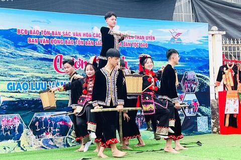 Bảo tồn, phát huy bản sắc văn hóa các dân tộc gắn với phát triển du lịch bền vững ở Lai Châu