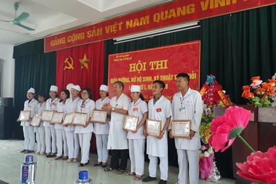 Ảnh Hội thi điều dưỡng viên, hộ sinh viên giỏi
