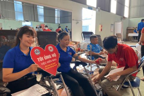 Trung tâm y tế Than Uyên phối hợp tổ chức ngày hội hiến máu tình nguyện, tiếp nhận máu, hiến mô, tạng đợt 1 năm 2023