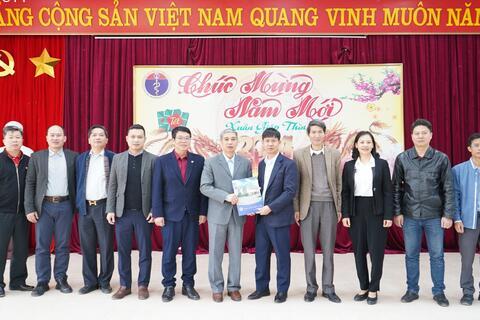Đoàn công tác của trường Đại học Y dược Hải Phòng thăm, chúc Tết Sở Y tế tỉnh Lai Châu
