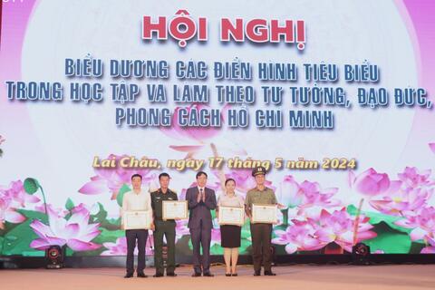 Biểu dương 57 tập thể, cá nhân điển hình tiêu biểu trong học tập và làm theo tư tưởng, đạo đức, phong cách Hồ Chí Minh