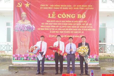 Lễ công bố Quyết định thành lập Đảng bộ xã Sì Lở Lầu