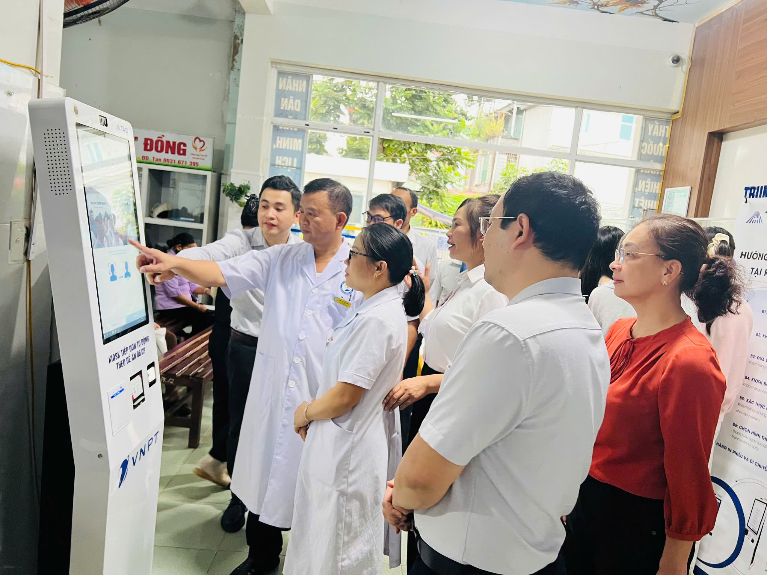 Đoàn công tác Sở Y tế tỉnh Lai Châu kiểm tra tiến độ triển khai Bệnh án điện tử tại Trung tâm Y tế Than Uyên
