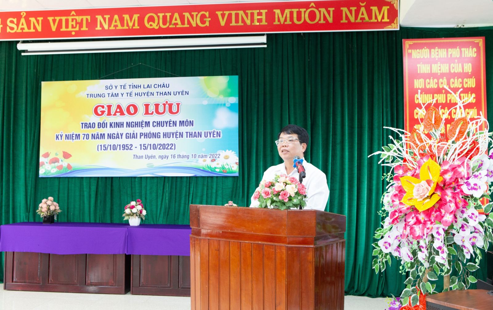 Đ/c Tạ Hồng Long - Phó Giám đốc Sở Y tế phát biểu Chỉ đạo tại buổi Giao lưu