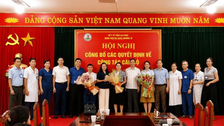 Bệnh viện Đa khoa Mường Tè tổ chức Hội nghị công bố các Quyết định về công tác cán bộ