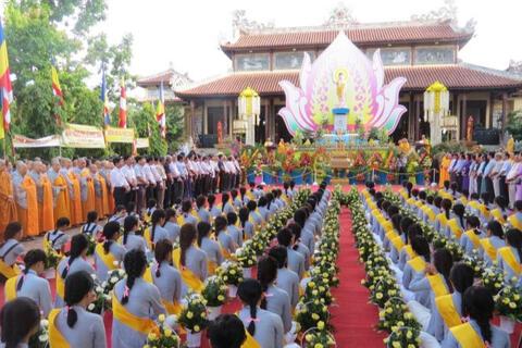 Luận điệu xuyên tạc lố bịch về quyền tự do tôn giáo ở Việt Nam