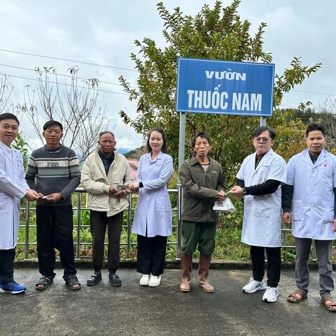 Tập huấn khám điều tra dịch tễ bệnh phong