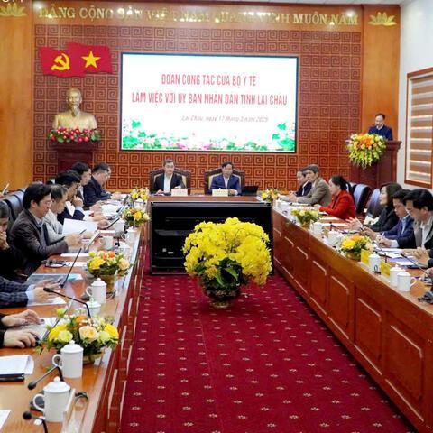 Đoàn công tác của Bộ Y tế làm việc với UBND tỉnh Lai Châu