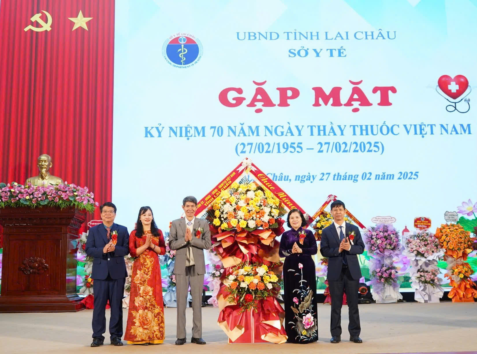 Gặp mặt Kỷ niệm 70 năm Ngày Thầy thuốc Việt Nam