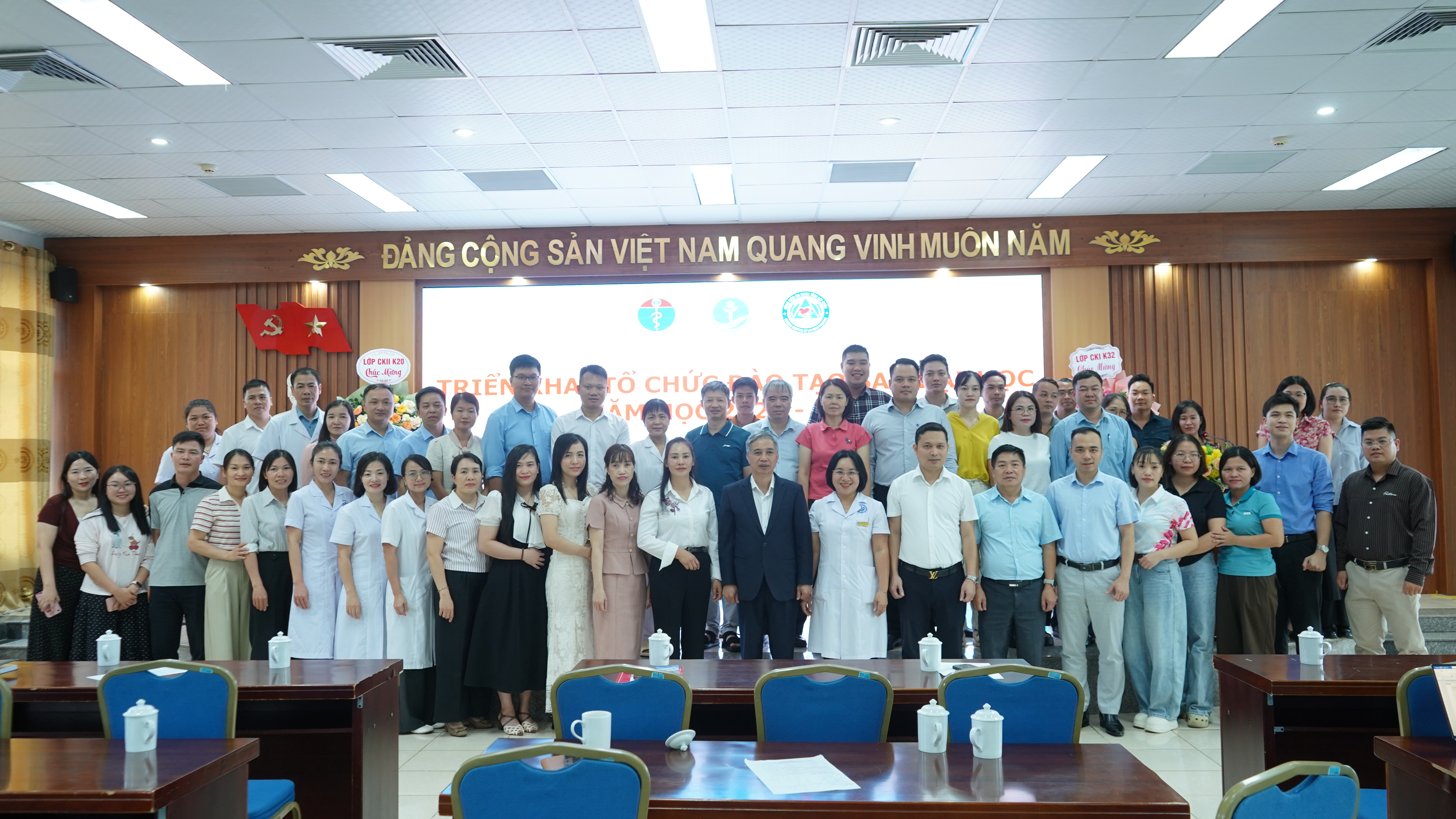 Triển khai tổ chức đào tạo sau đại học năm học 2026 - 2027