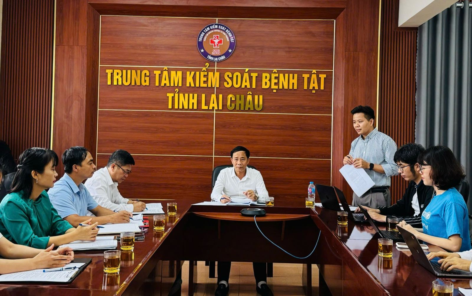 Trường Đại học Y tế công cộng làm việc với Trung tâm Kiểm soát bệnh tật tỉnh
